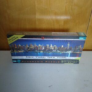 "New York, New York" 3ft Wide Panoramic Puzzle Glow In The Dark! New Sealed Box